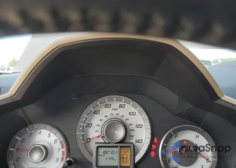 2015 Honda Pilot Exln z USA, uszkodzony, nr VIN 5FNYF3H74FB005488